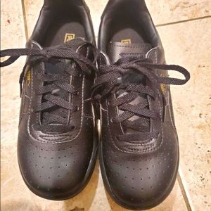 Kids puma shoes